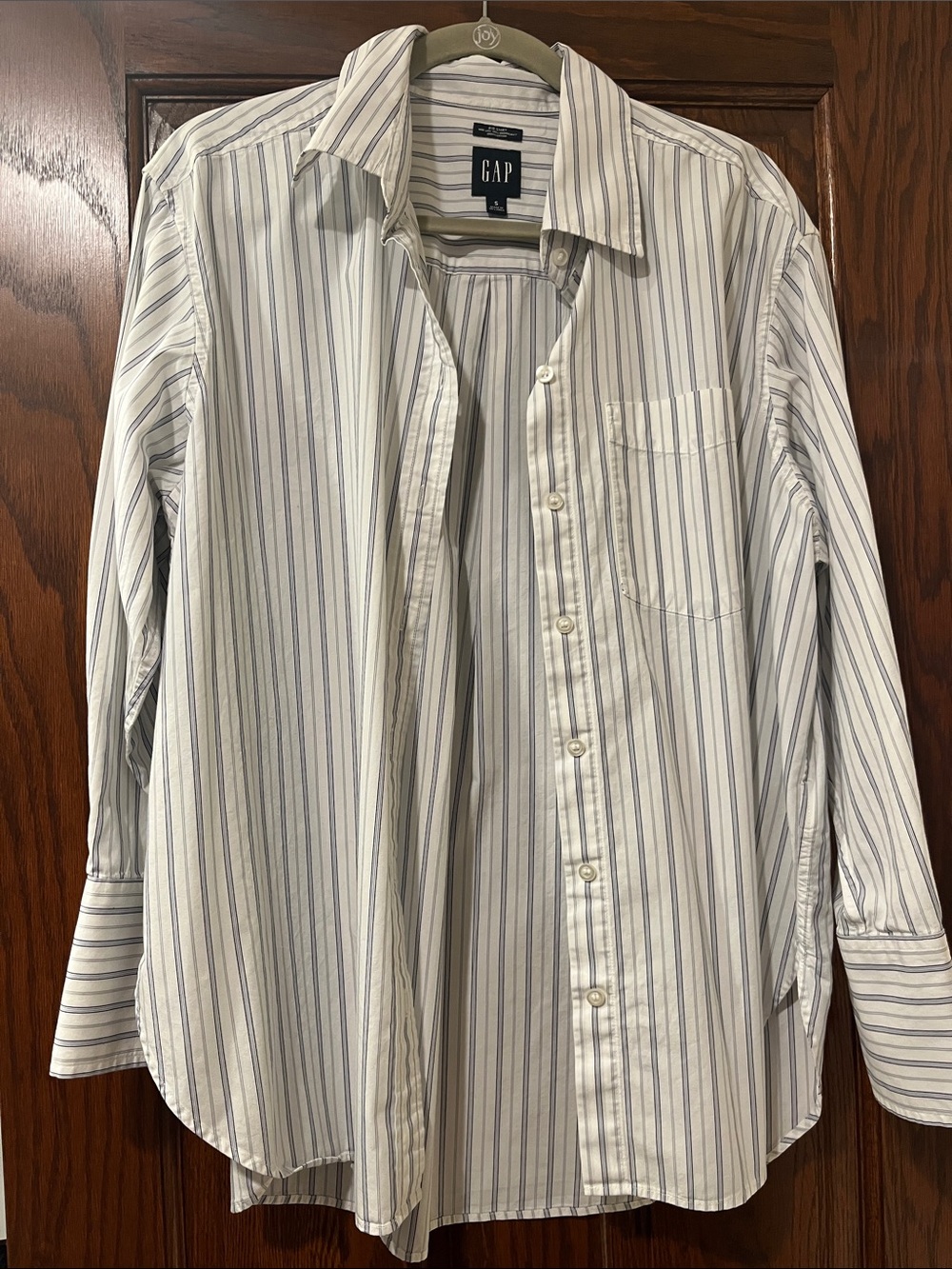 Gap women’s size small the big shirt